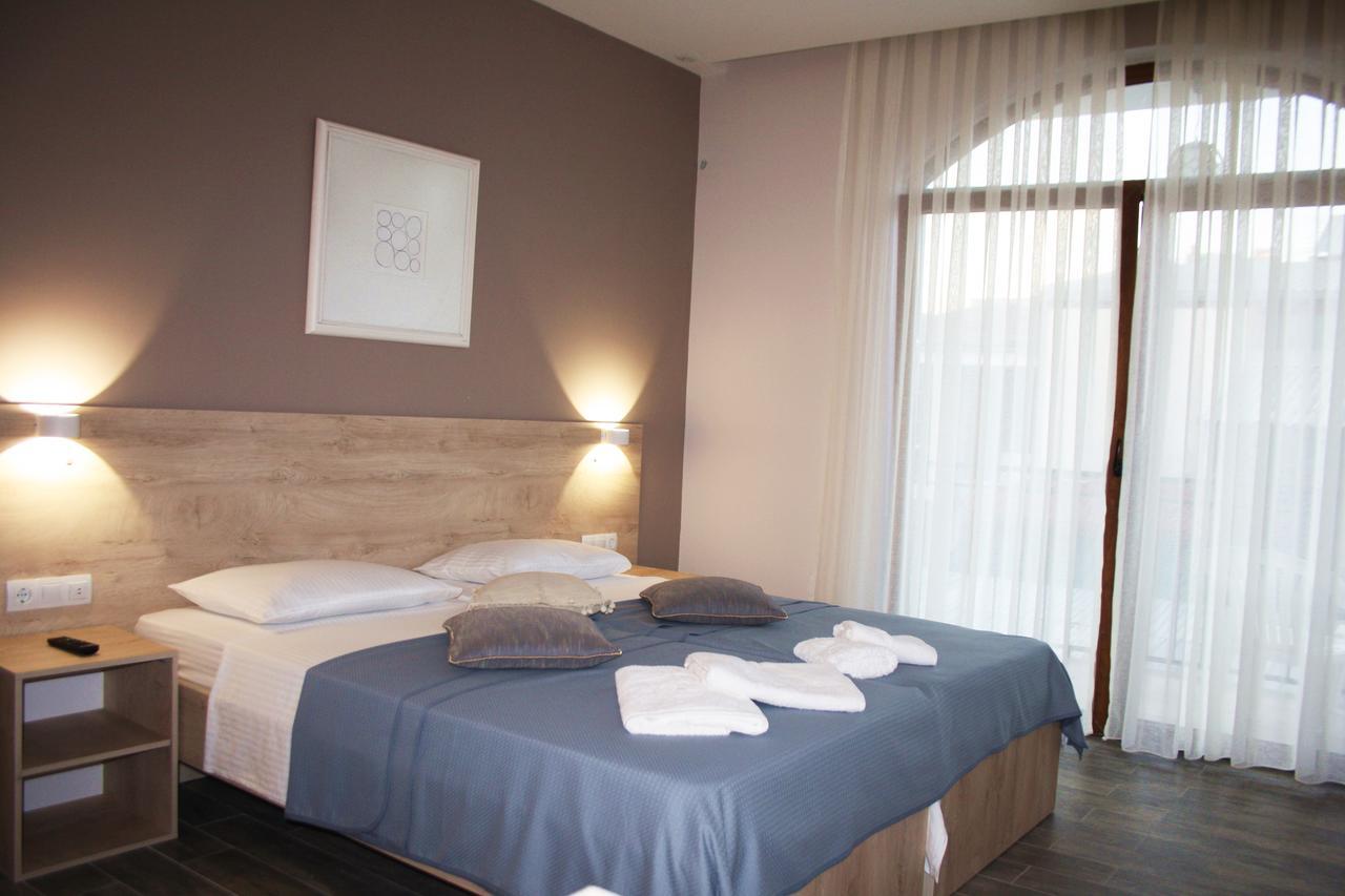 Art Blue Apartments Ohrid Eksteriør bilde